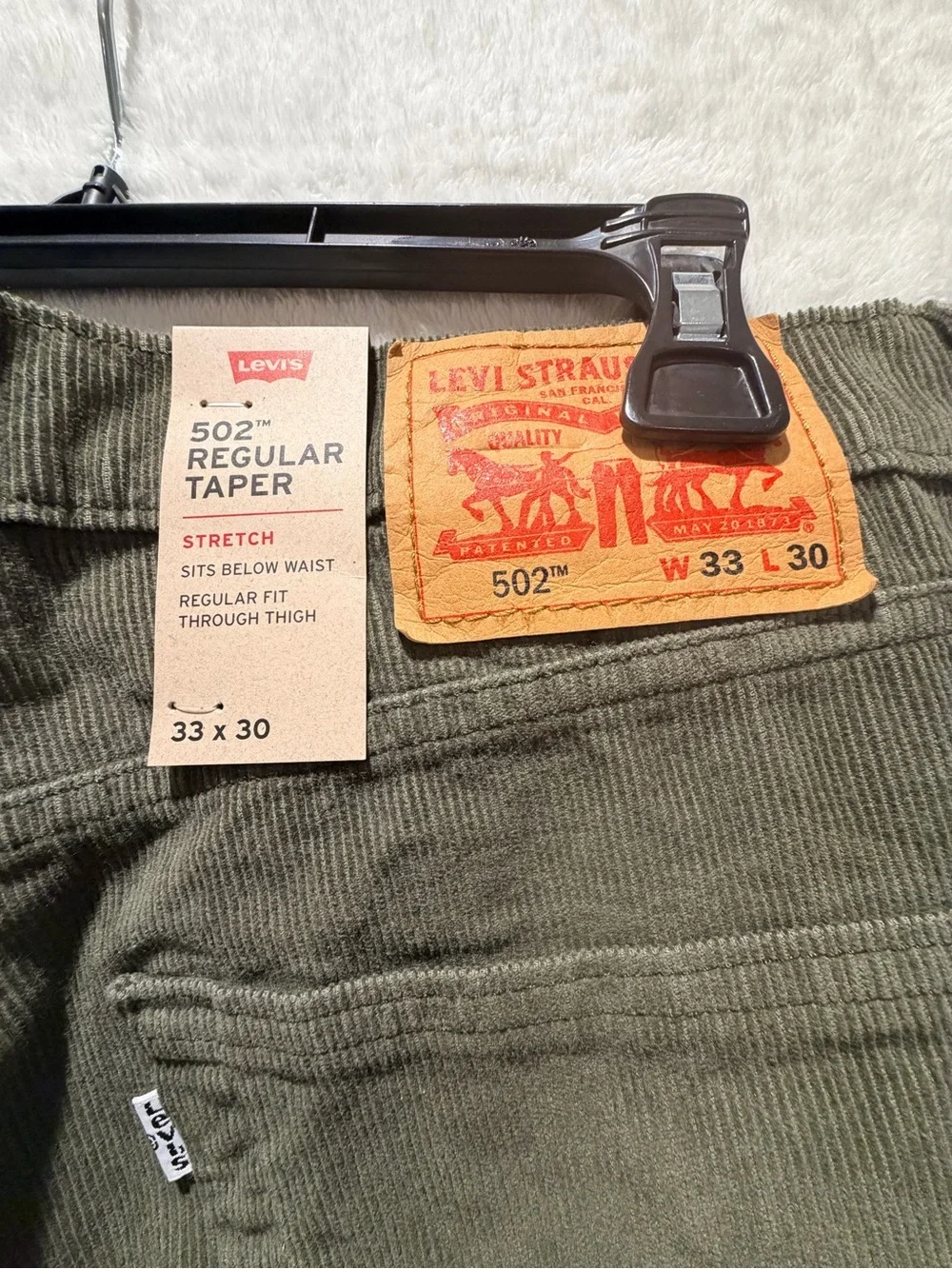 Levi’s 502 Regular Taper Olive Stretch Corduroy Pants 33x30 NWT Men’s